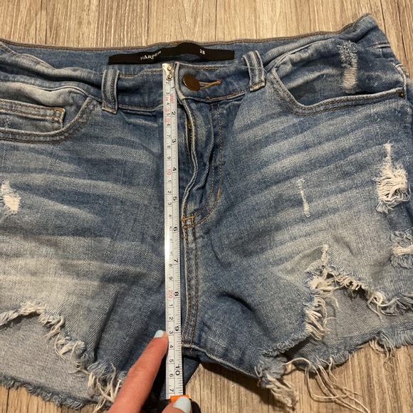 Harper Distressed Jean Shorts size 28 - Picture 5 of 6